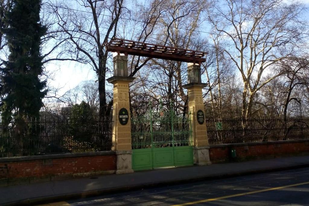 Zagreb Botanical Garden Budget Apartment 外观 照片