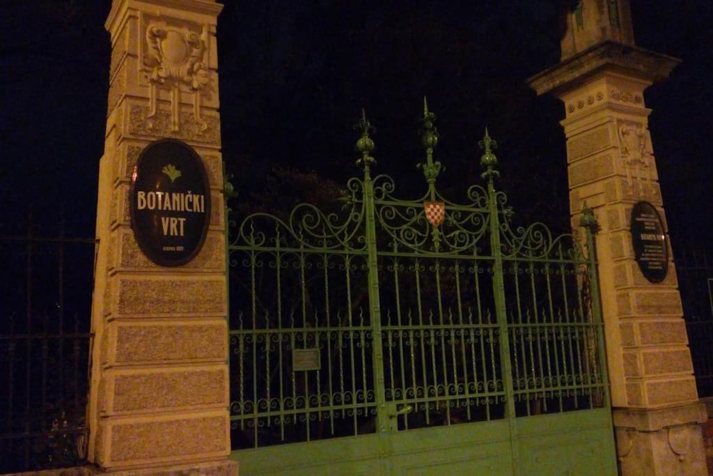 Zagreb Botanical Garden Budget Apartment 外观 照片